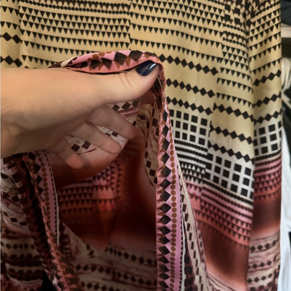 Forever 21 Abstract Patterned Blouse - image 3